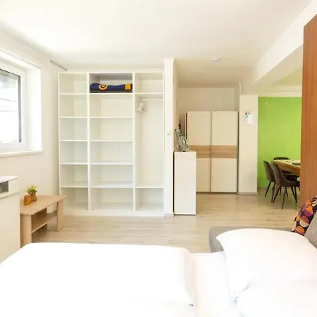 Fam. Gleinser Mirella Apartment