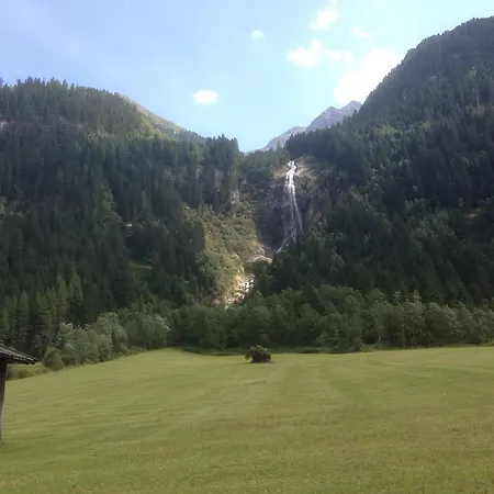 Fam. Gleinser Mirella