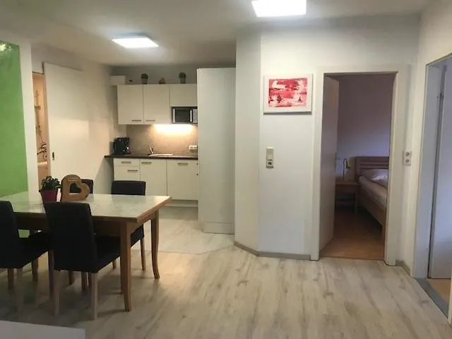 Fam. Gleinser Mirella